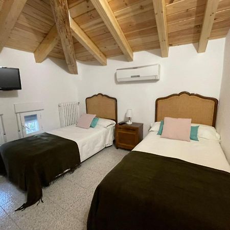 Villa Pachita Alhama De Aragon Bagian luar foto