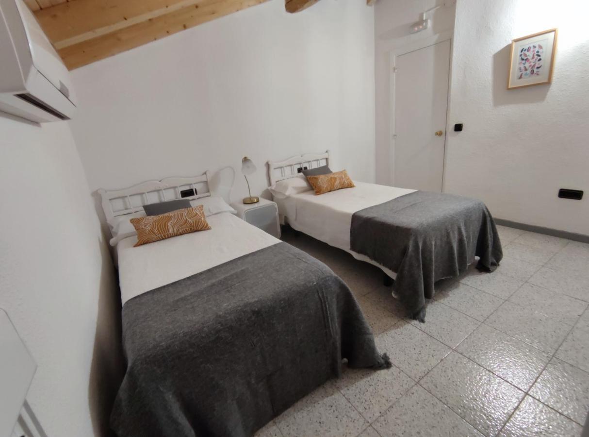 Villa Pachita Alhama De Aragon Bagian luar foto