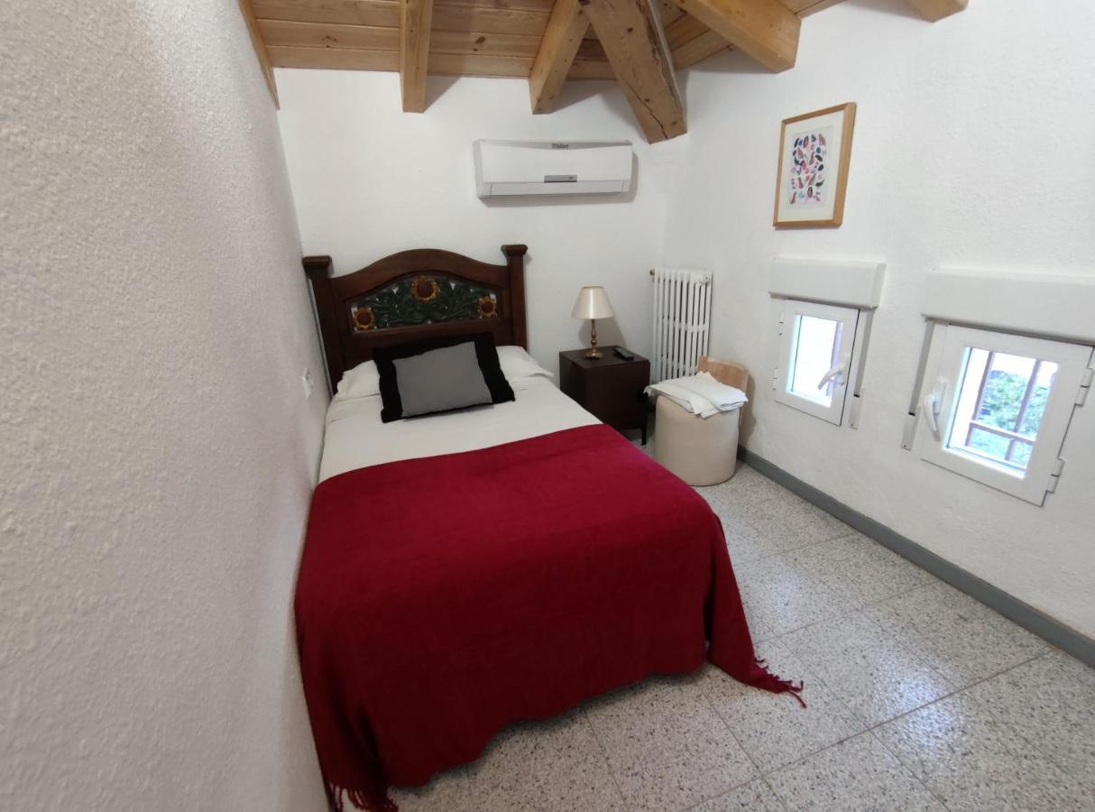 Villa Pachita Alhama De Aragon Bagian luar foto